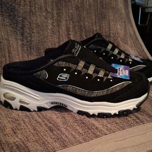 Skechers Women's Black and Gray Sneakers